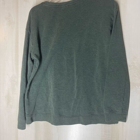 Orvis green long sleeve pullover sweatshirt, size medium - Picture 7 of 8